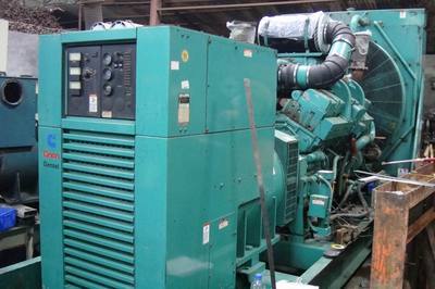 供應(yīng)江蘇常州二手進口康明斯柴油發(fā)電機組50KW-2000KW直銷