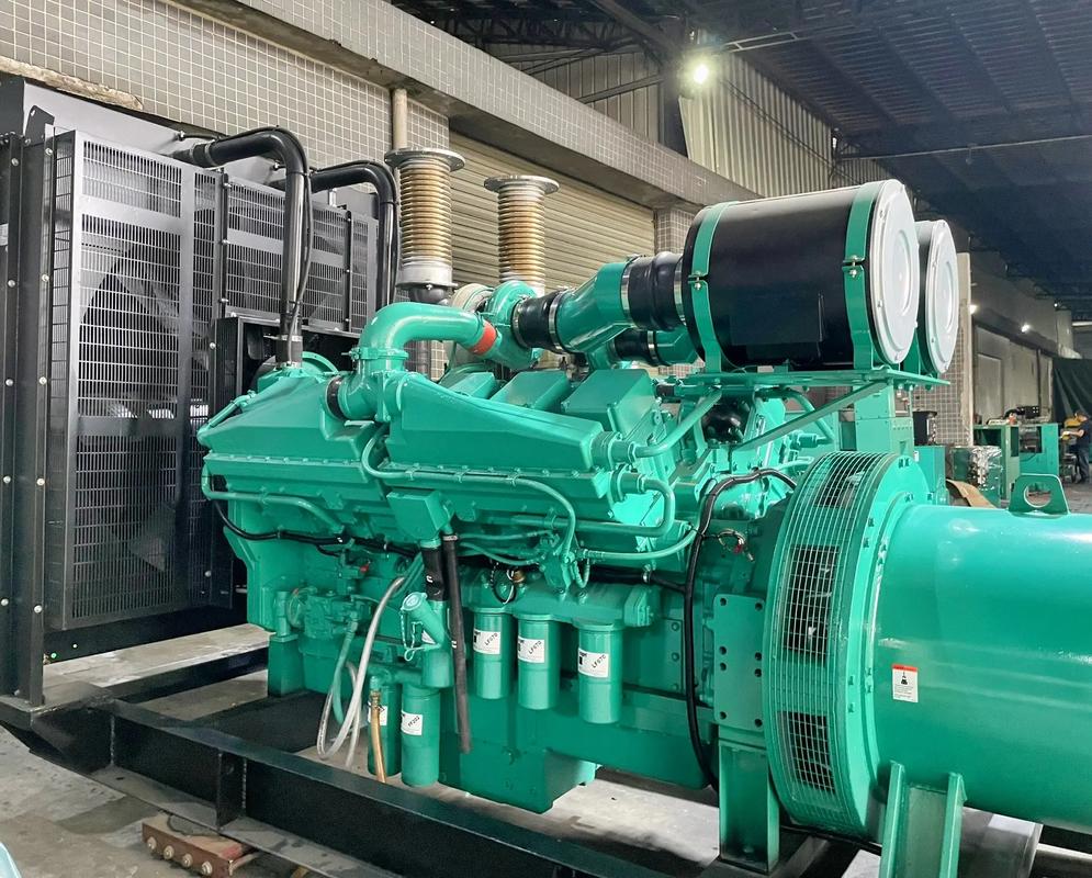 大型柴油發(fā)電機組全國買賣租賃 機械設(shè)備租賃的可靠選擇